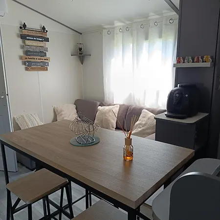 Le Ptit Plaisir Apartment *